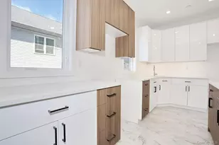 37 Ewing Ave, Spring Valley, NY 10977 - Photo 12