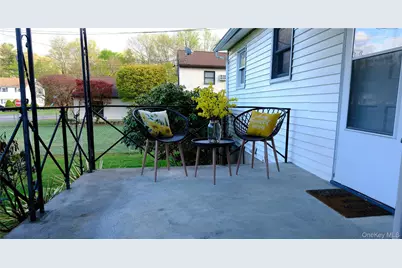 103 Deer Lane, Hopewell Junction, NY 12533 - Photo 2