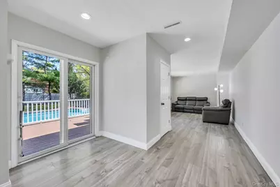 116 Gannet Drive, Commack, NY 11725 - Photo 24