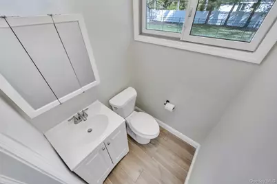 116 Gannet Drive, Commack, NY 11725 - Photo 26