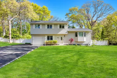 116 Gannet Drive, Commack, NY 11725 - Photo 4