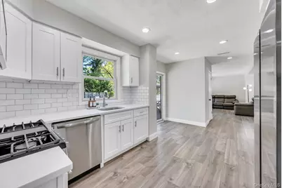 116 Gannet Drive, Commack, NY 11725 - Photo 18