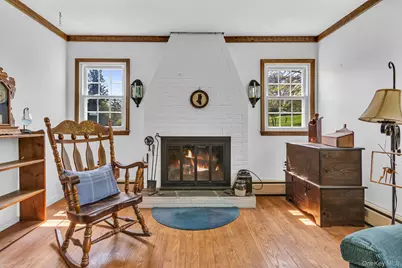 10 Otha Drive, Katonah, NY 10536 - Photo 2