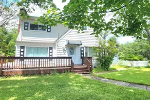 530 Sackett Lake Rd, Monticello, NY 12701 - Photo 2