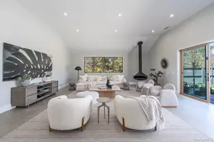 2050 Depot Ln, Cutchogue, NY 11935 - Photo 12