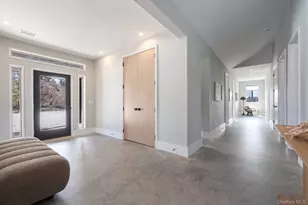 2050 Depot Ln, Cutchogue, NY 11935 - Photo 10