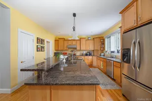 100 Huyler Dr, Hyde Park, NY 12538 - Photo 4