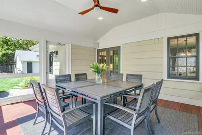 305 S Barry Avenue, Mamaroneck, NY 10543 - Photo 14