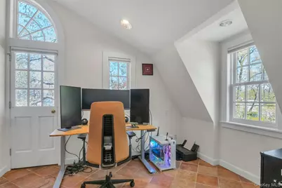 305 S Barry Avenue, Mamaroneck, NY 10543 - Photo 18
