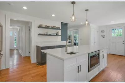 305 S Barry Avenue, Mamaroneck, NY 10543 - Photo 12