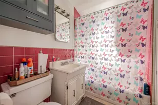 126 Scranton Ave, Lynbrook, NY 11563 - Photo 18