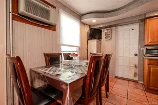 126 Scranton Ave, Lynbrook, NY 11563 - Photo 4