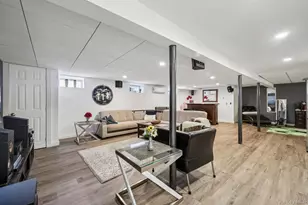 11 Mid Pl, Bohemia, NY 11716 - Photo 24
