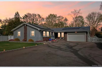 11 Mid Place, Bohemia, NY 11716 - Photo 1