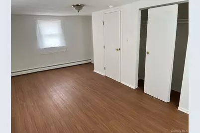 [Address not provided], Wyandanch, NY 11798 - Photo 12