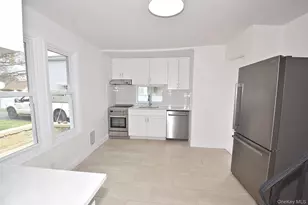 229 14th St, West Babylon, NY 11704 - Photo 14