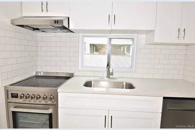229 14th Street, West Babylon, NY 11704 - Photo 16