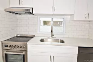 229 14th St, West Babylon, NY 11704 - Photo 16