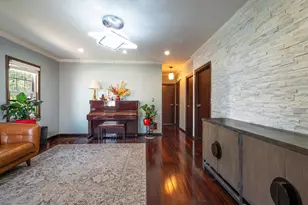 65-25 167th St, Fresh Meadows, NY 11365 - Photo 8