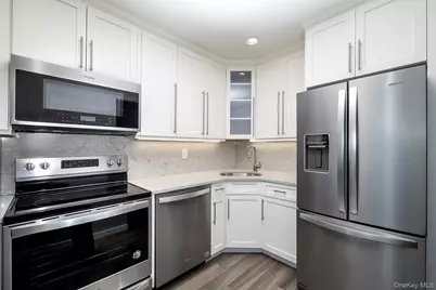 425 Newbridge Road #37, East Meadow, NY 11554 - Photo 2