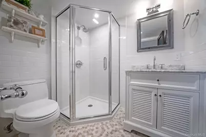 347 Broadway, Carle Place, NY 11514 - Photo 36