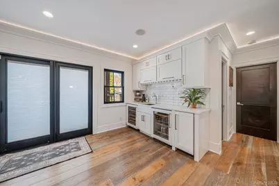 347 Broadway, Carle Place, NY 11514 - Photo 16