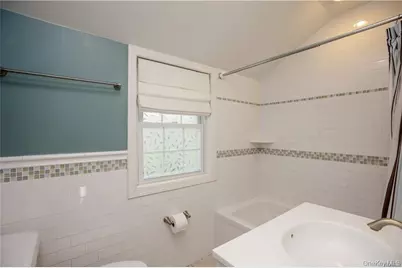 1 Lincoln Road, Scarsdale, NY 10583 - Photo 12
