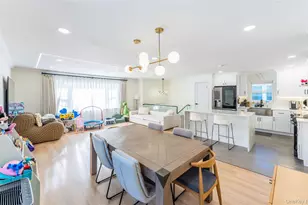 36 Adams St, Floral Park, NY 11001 - Photo 2