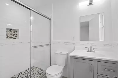 22 Rogers Drive, New Rochelle, NY 10804 - Photo 14