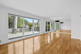 22 Rogers Dr, New Rochelle, NY 10804 - Photo 6