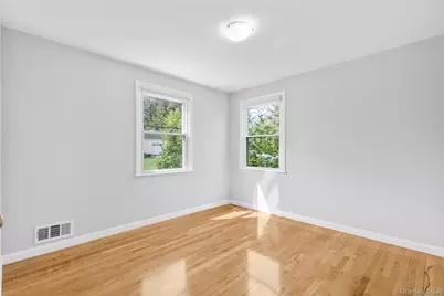 22 Rogers Drive, New Rochelle, NY 10804 - Photo 16