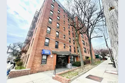 8746 Chelsea Street #3J, Jamaica, NY 11432 - Photo 1