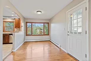 29 Potter Ln, Huntington, NY 11743 - Photo 6