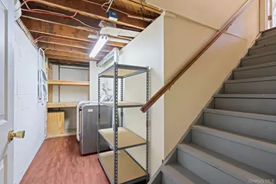 29 Potter Lane, Huntington, NY 11743 - Photo 22