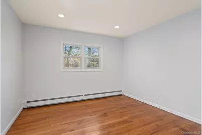 29 Potter Lane, Huntington, NY 11743 - Photo 14