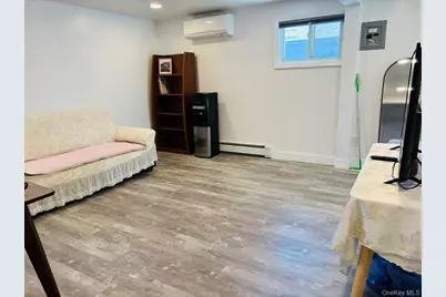 21 Keats Court, Bethpage, NY 11714 - Photo 8