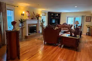 154-60 Riverside Dr, Whitestone, NY 11357 - Photo 2
