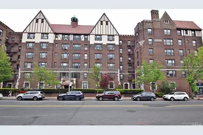 109-14 Ascan Avenue #1K, Forest Hills, NY 11375 - Photo 1