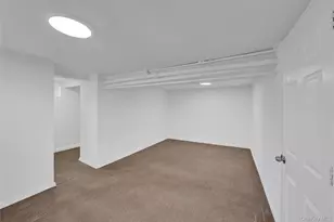129-37 153rd St, Jamaica, NY 11434 - Photo 16