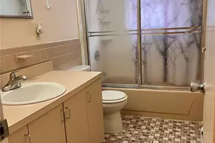 90-52 Borkel Pl, Queens Village, NY 11428 - Photo 12