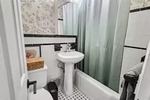 99-60 63rd Rd, Rego Park, NY 11374 - Photo 8