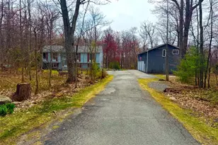 1325 Wurtsboro Mountain Rd, Wurtsboro, NY 12790 - Photo 2