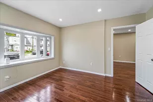 90-34 205th St, Hollis, NY 11423 - Photo 10