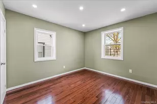 90-34 205th St, Hollis, NY 11423 - Photo 28