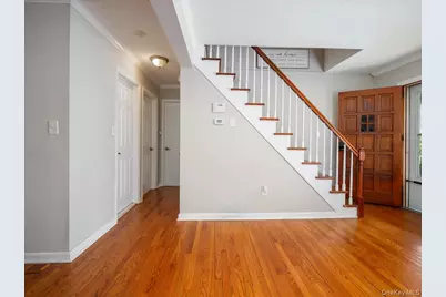 16 W Maltbie Avenue, Suffern, NY 10901 - Photo 4