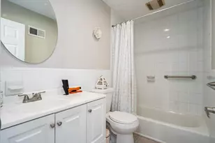 16 W Maltbie Ave, Suffern, NY 10901 - Photo 14