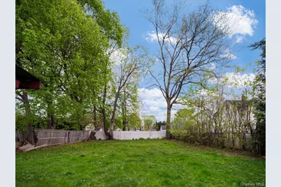 16 W Maltbie Avenue, Suffern, NY 10901 - Photo 22