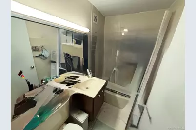 531 Main Street #1511, New York, NY 10044 - Photo 10
