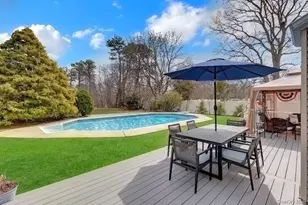 255 Blake Ave, Bohemia, NY 11716 - Photo 4