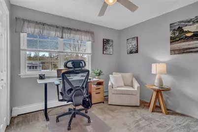 255 Blake Avenue, Bohemia, NY 11716 - Photo 20